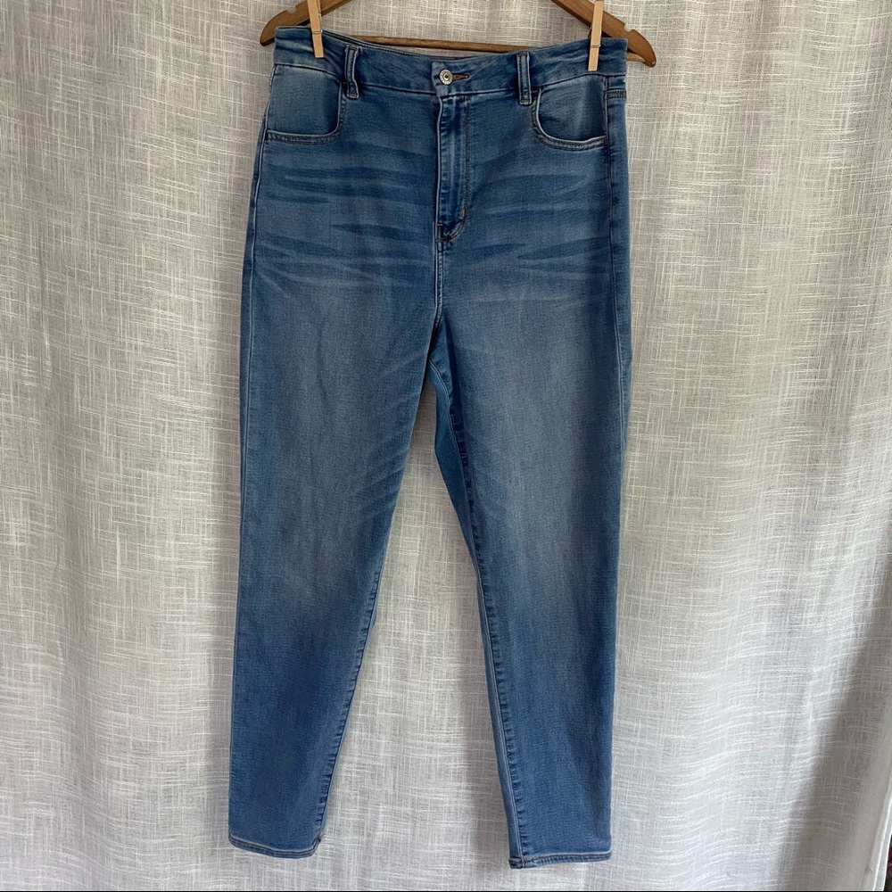 American Eagle Curvy Super High Rise Jeggings